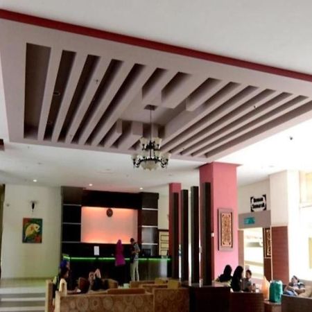 Puteri Beach Resort Порт-Діксон Екстер'єр фото